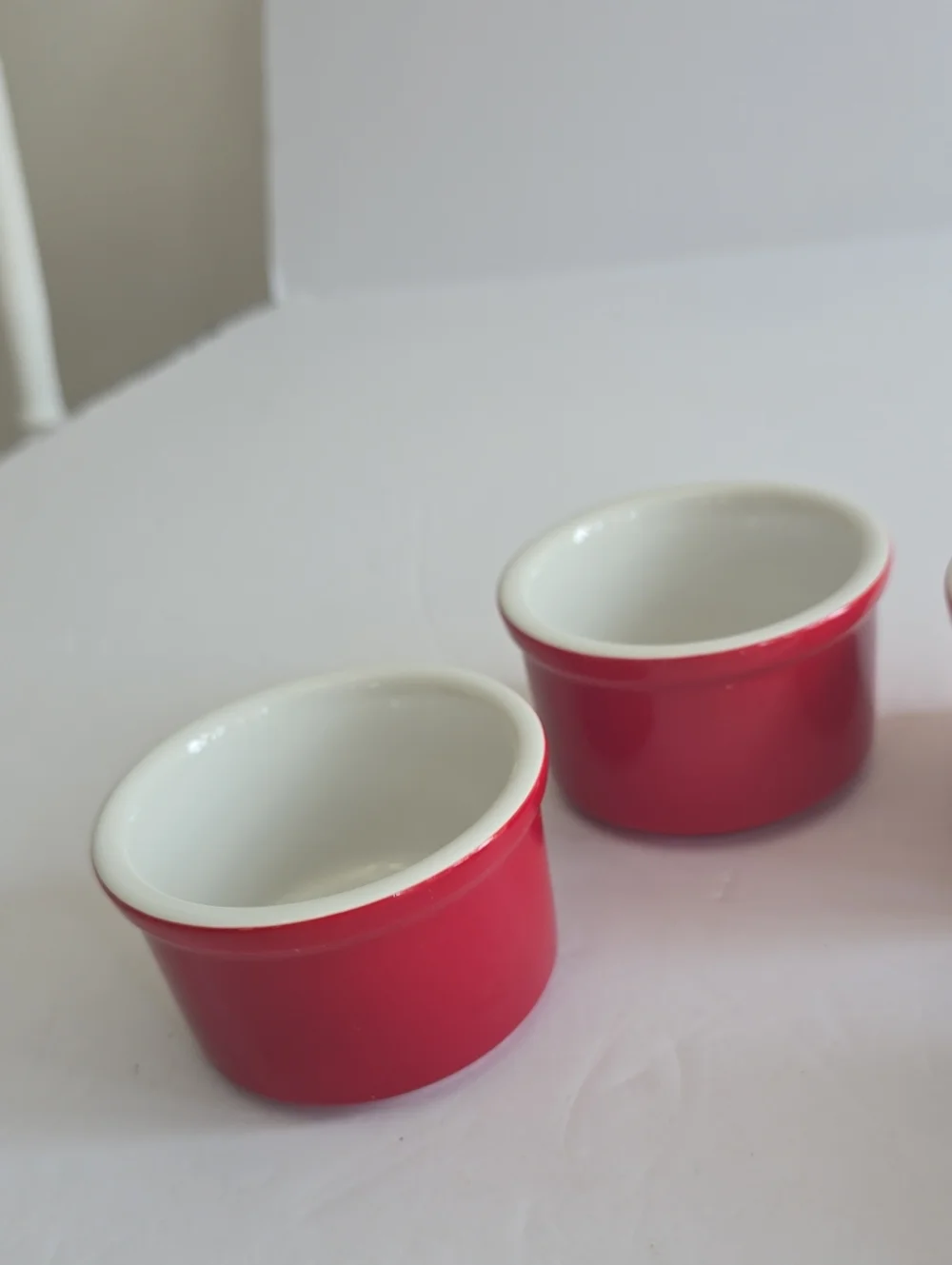 Cuisinart Set Of 4 Red Ramekins Mini Dish Bowls Stoneware 5.0 Fl Oz